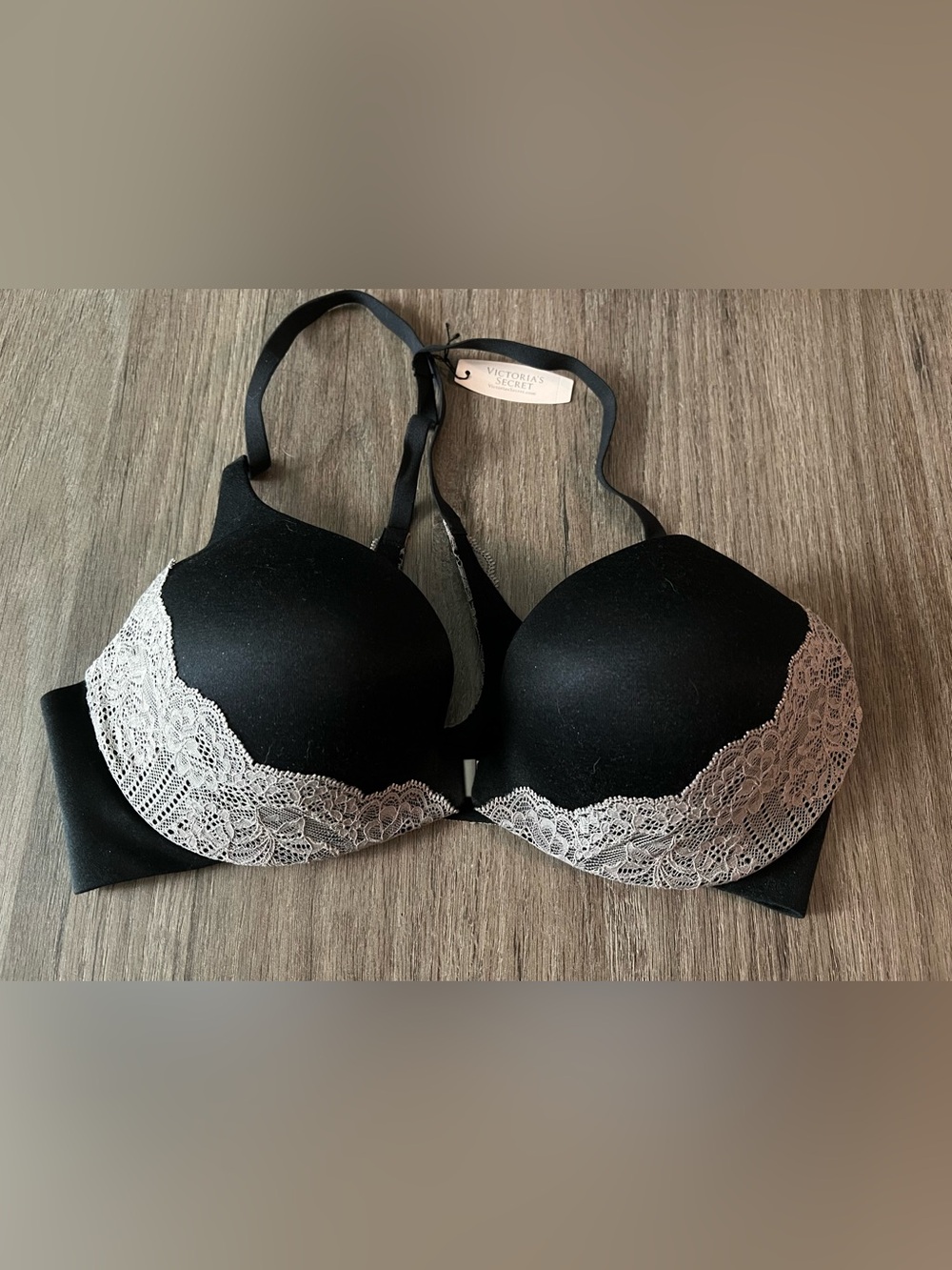 NWT VS Victoria's Secret Black Lace-Trim Push-Up Bra 34C
